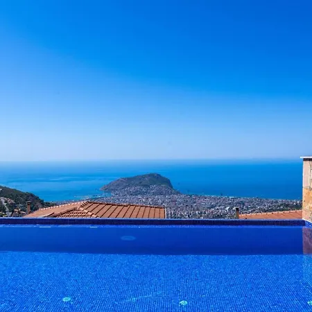 Qoople Tepe With Infinity Pool And Panoramic View Villa *