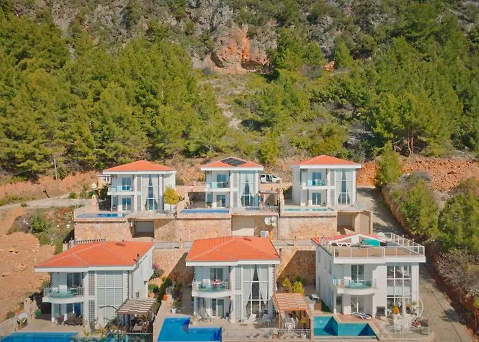 Qoople Tepe With Infinity Pool And Panoramic View *