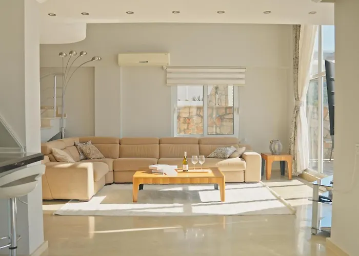 Villa Qoople Tepe With Infinity Pool And Panoramic View