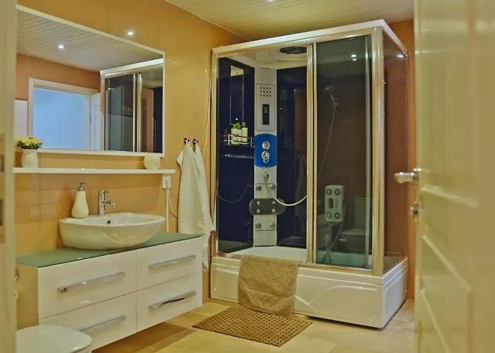 别墅 Qoople Tepe With Infinity Pool And Panoramic View